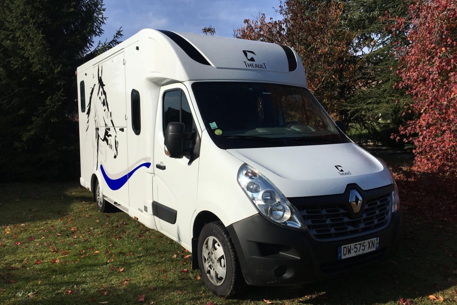 Retrouvez un camion à Charleville-Mézières pour vos locations